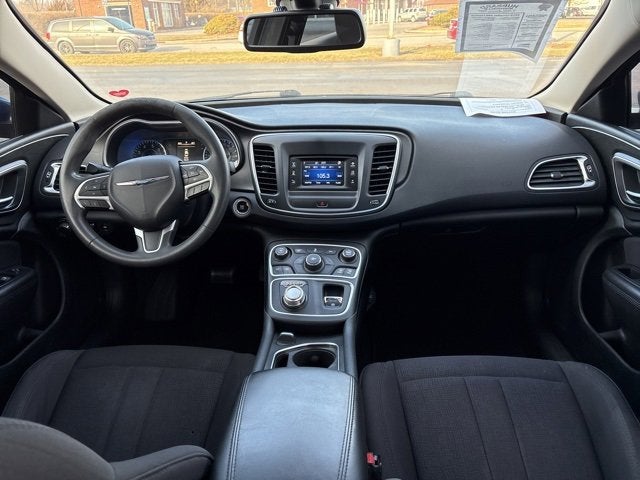 2015 Chrysler 200 Base
