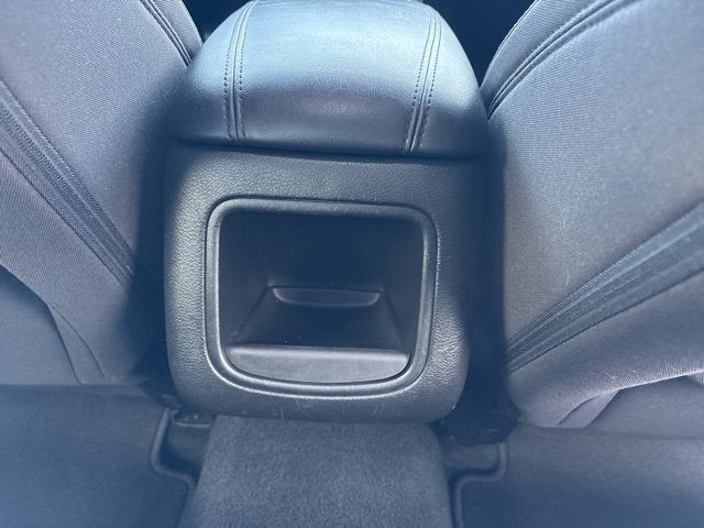 2015 Chrysler 200 Base