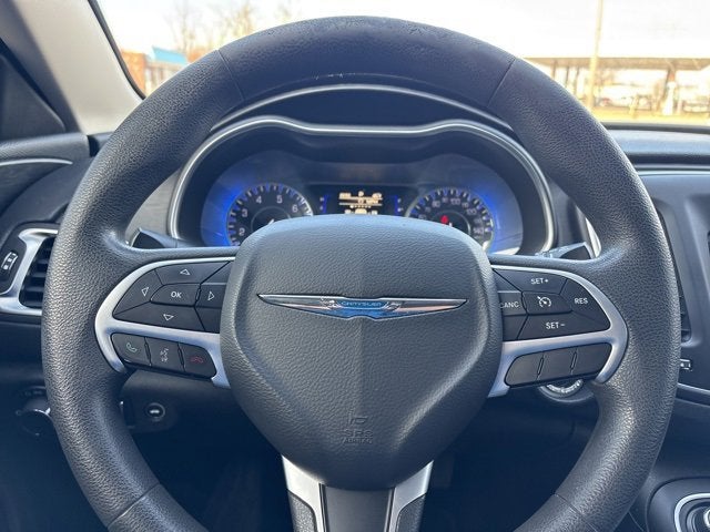 2015 Chrysler 200 Base