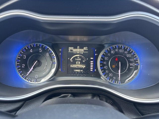 2015 Chrysler 200 Base