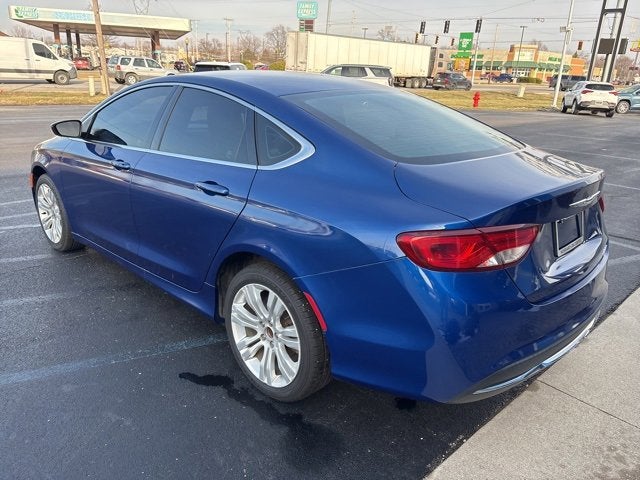 2015 Chrysler 200 Base