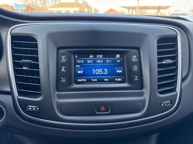2015 Chrysler 200 Base
