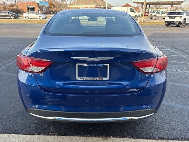2015 Chrysler 200 Base