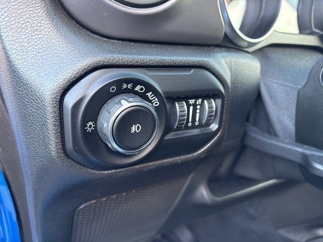 2021 Jeep WRANGLER UNLIMITED WILLYS Base