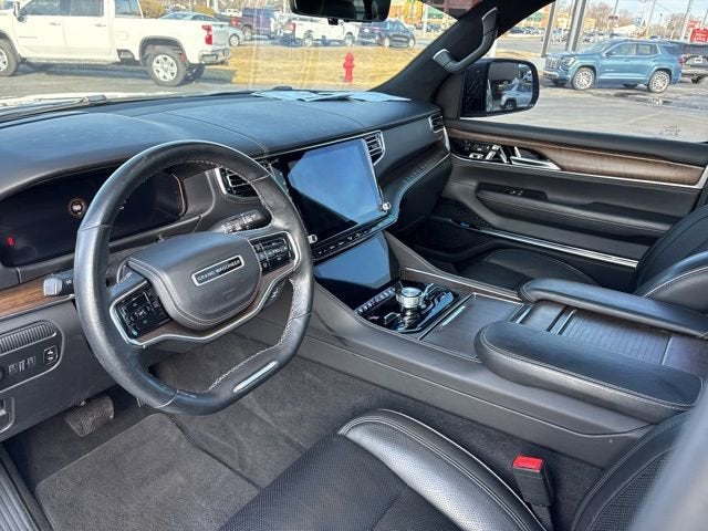 2022 Jeep Grand Wagoneer Series II