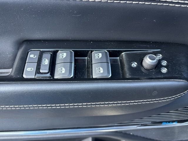 2022 Jeep Grand Wagoneer Series II