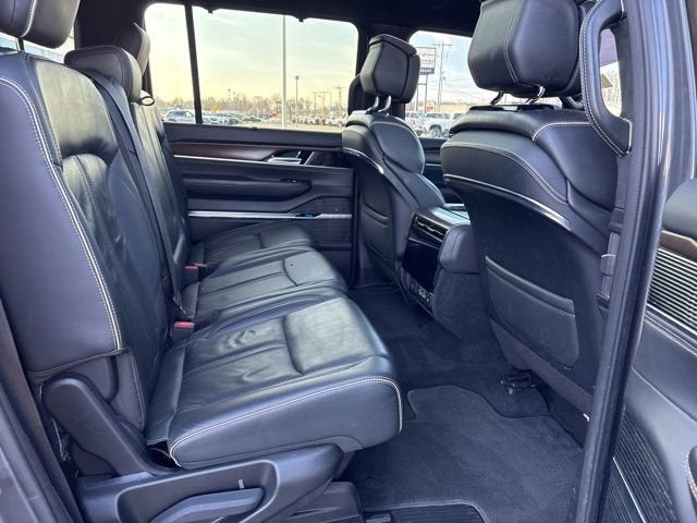 2022 Jeep Grand Wagoneer Series II