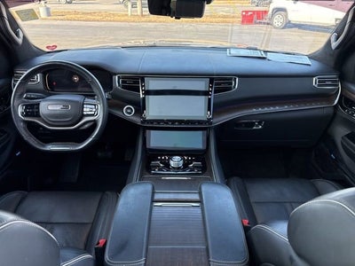 2022 Jeep Grand Wagoneer Series II