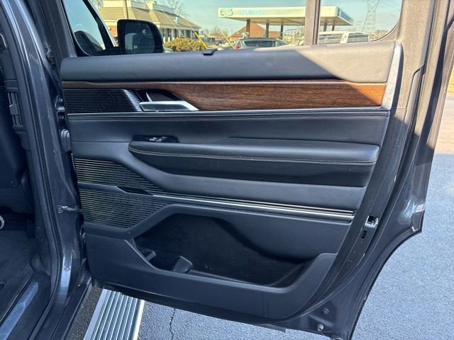 2022 Jeep Grand Wagoneer Series II