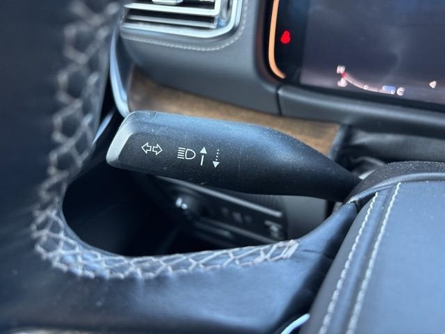 2022 Jeep Grand Wagoneer Series II