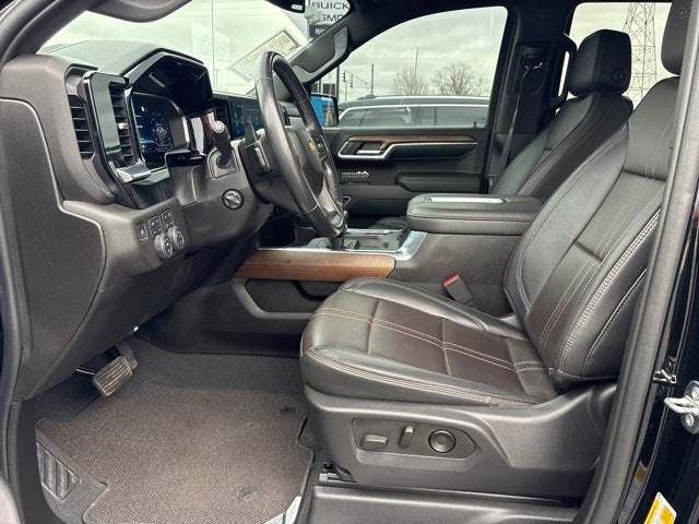 2022 Chevrolet Silverado 1500 High Country