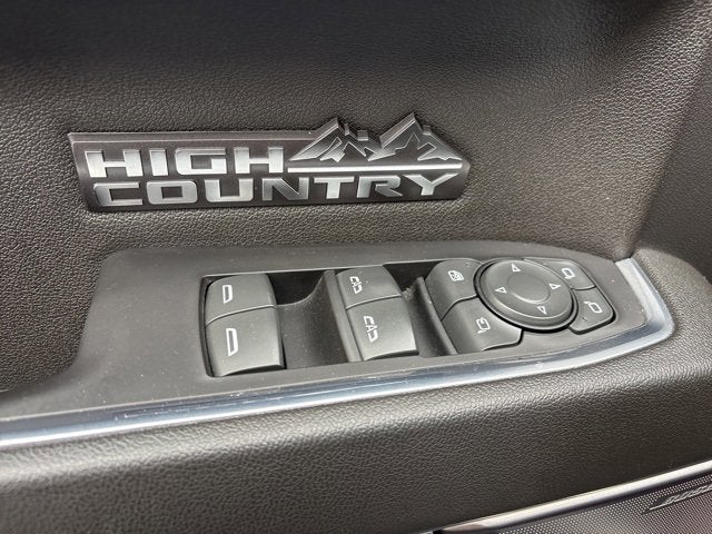 2022 Chevrolet Silverado 1500 High Country