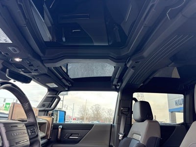 2025 GMC HUMMER EV SUV 2X