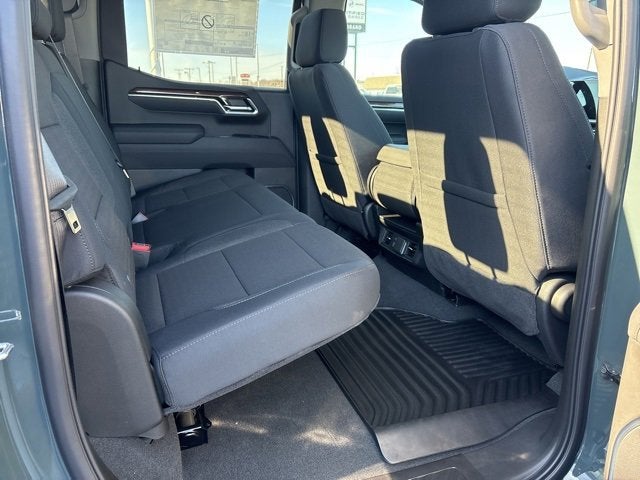 2025 Chevrolet Silverado 1500 LT (2FL)