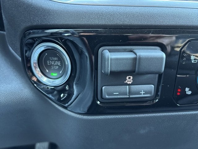 2025 Chevrolet Silverado 1500 LT (2FL)