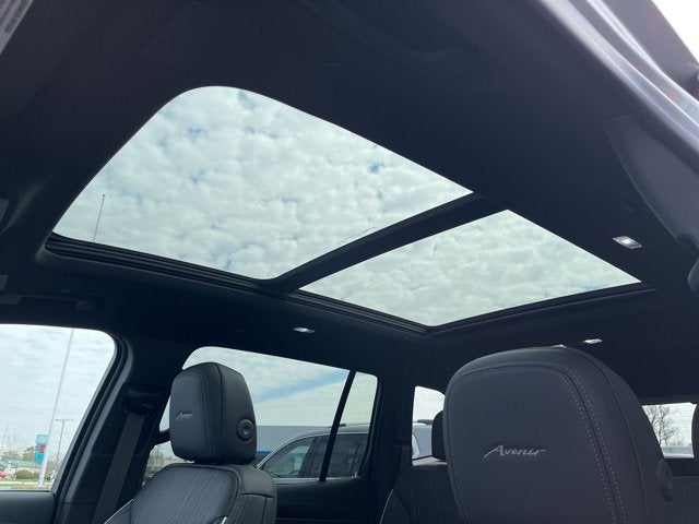 2025 Buick Enclave Avenir