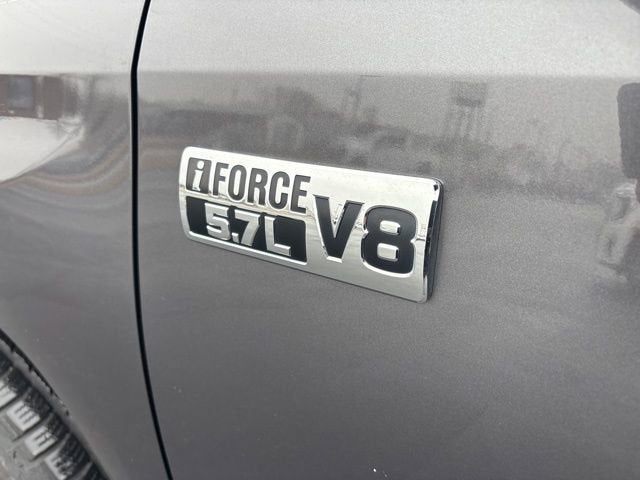 2019 Toyota Tundra 4WD SR5