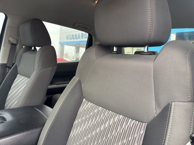 2019 Toyota Tundra 4WD SR5