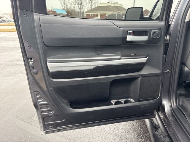 2019 Toyota Tundra 4WD SR5