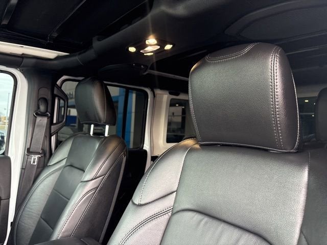 2021 Jeep Wrangler Unlimited Sahara Altitude