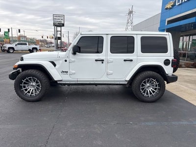 2021 Jeep Wrangler Unlimited Sahara Altitude
