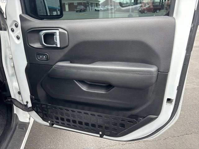 2021 Jeep Wrangler Unlimited Sahara Altitude