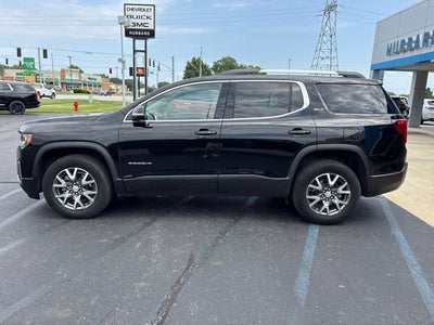 2022 GMC Acadia SLT