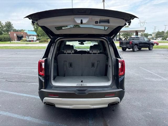 2022 GMC Acadia SLT