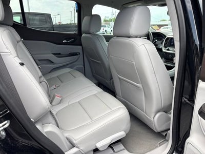 2022 GMC Acadia SLT
