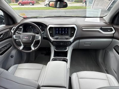 2022 GMC Acadia SLT
