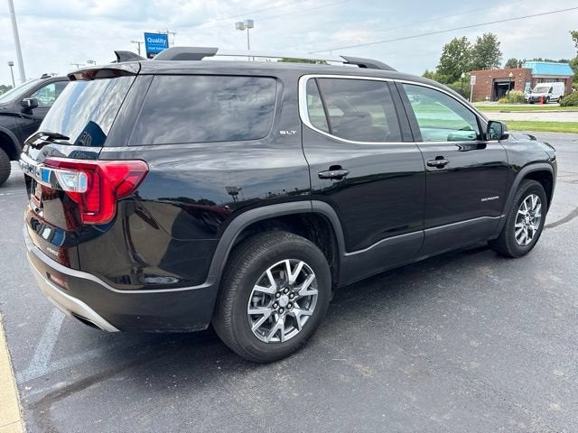 2022 GMC Acadia SLT