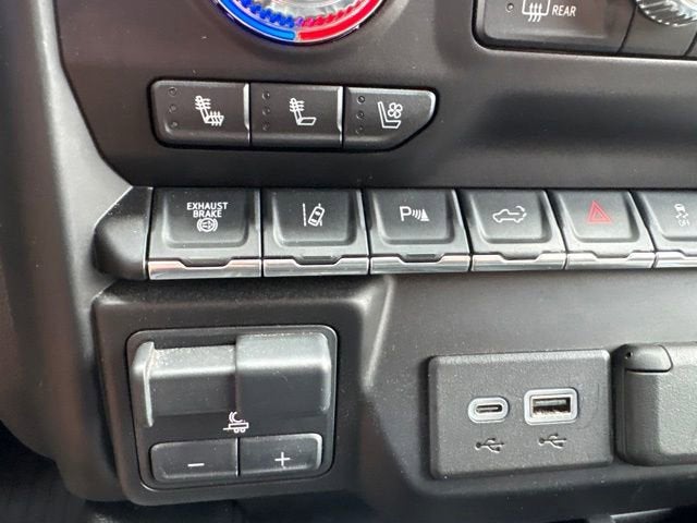 2023 GMC Sierra 2500 HD AT4