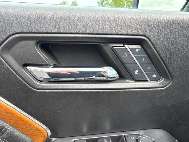2024 GMC Canyon Denali