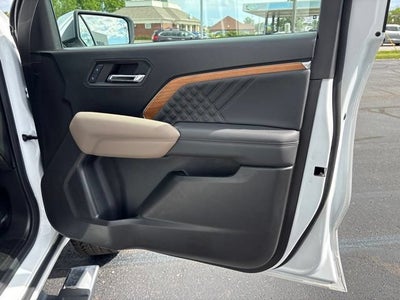 2024 GMC Canyon Denali