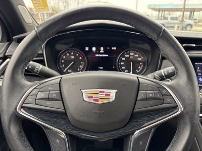 2023 Cadillac XT5 Premium Luxury