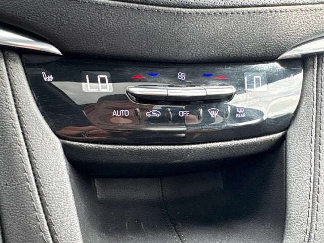 2024 Cadillac XT6 Luxury
