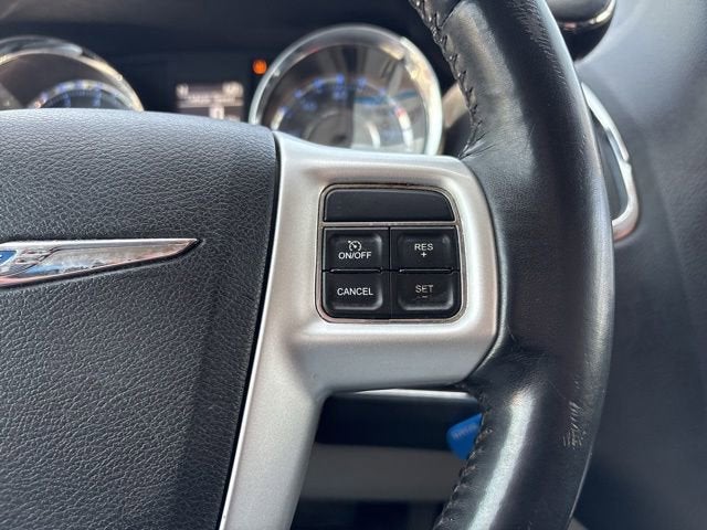 2016 Chrysler Town & Country Touring