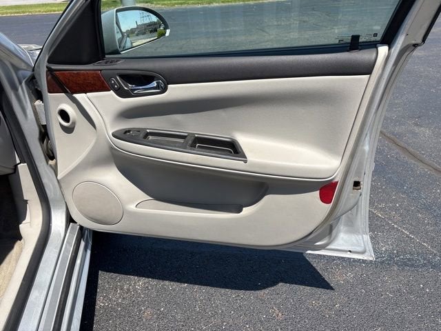 2011 Chevrolet Impala LS Retail