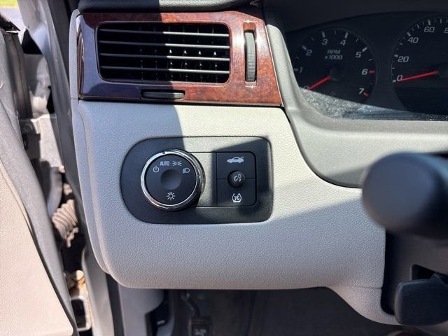 2011 Chevrolet Impala LS Retail
