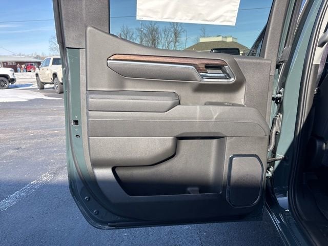 2025 Chevrolet Silverado 1500 LT (2FL)