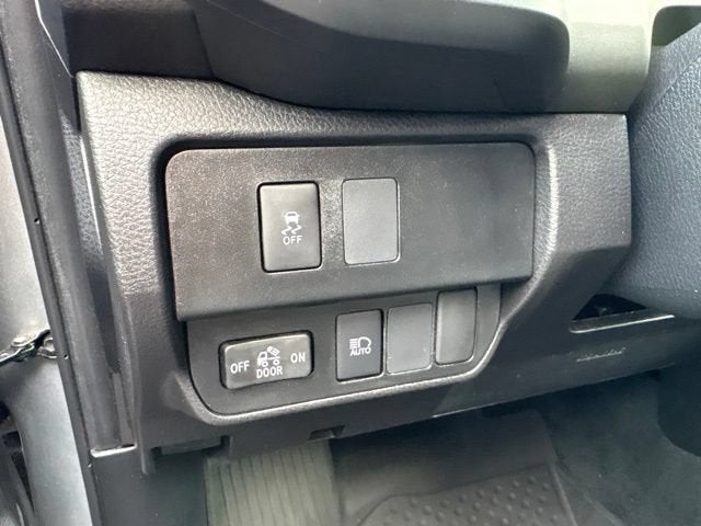 2022 Toyota Tacoma 4WD SR