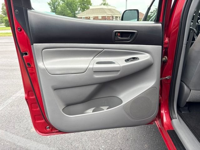 2014 Toyota Tacoma Base