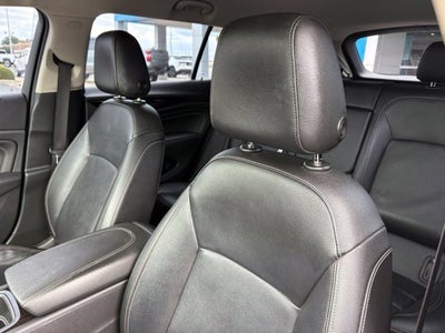 2018 Buick Regal TourX Essence