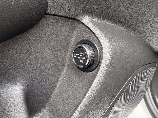 2018 Buick Regal TourX Essence