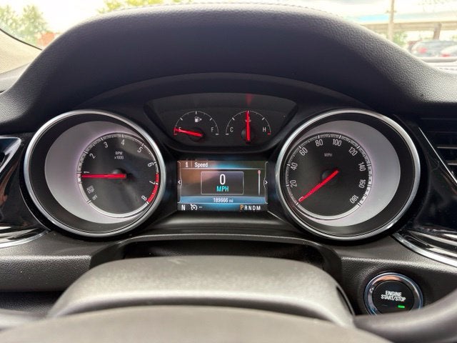 2018 Buick Regal TourX Essence